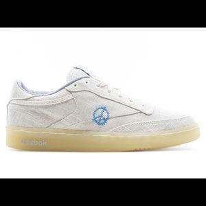 Story mfg. collab, peace sign, club C 85,